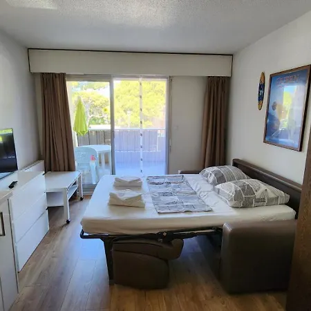 Apartment Studio, Le Port *